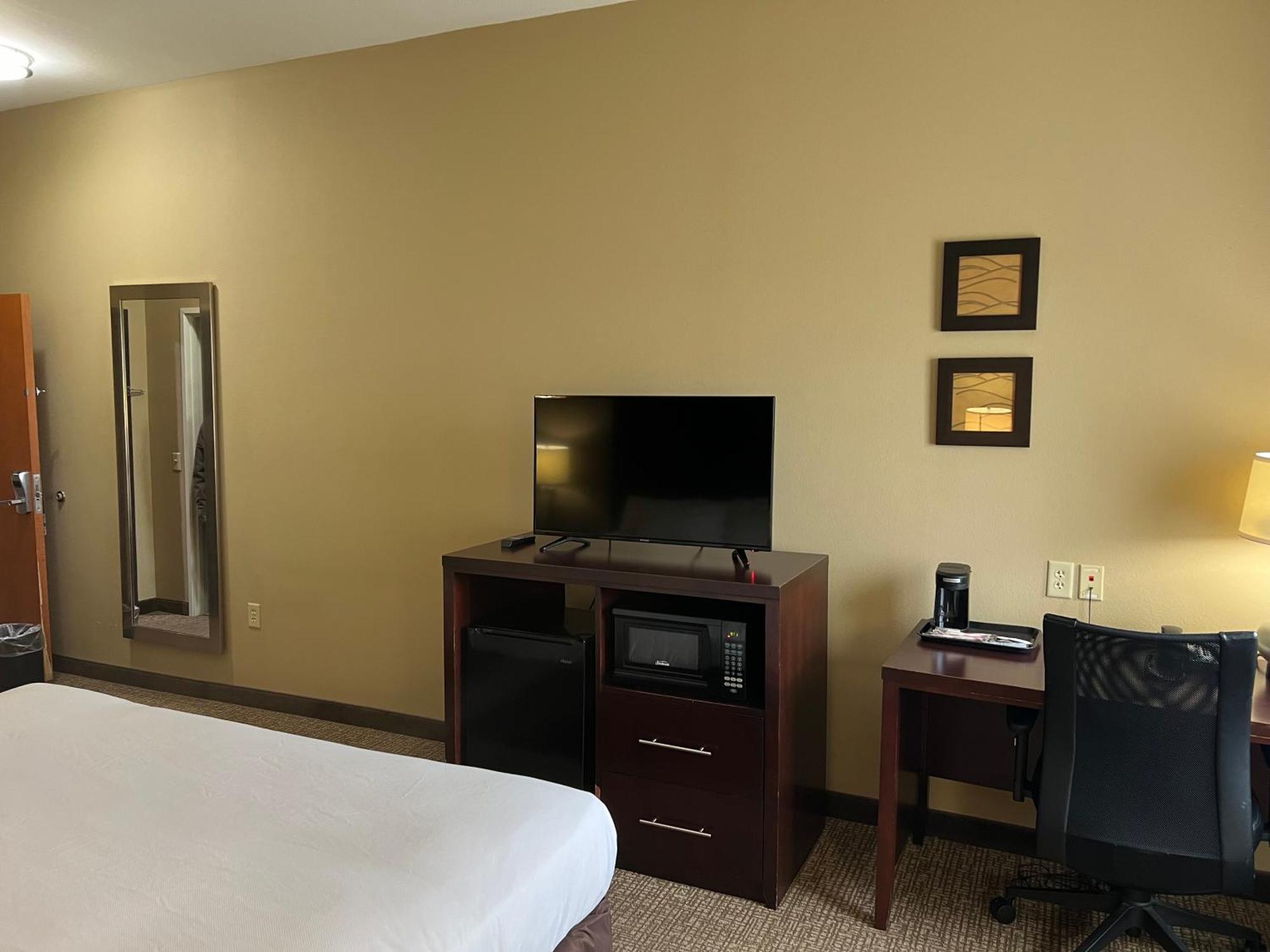 Days Inn & Suites By Wyndham Manheim Lebanon Ngoại thất bức ảnh